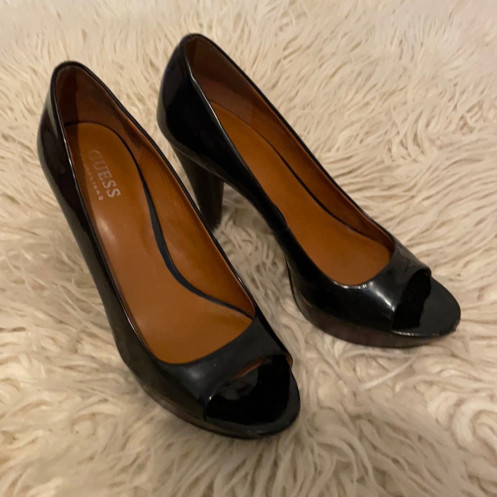 Guess patent leather heels